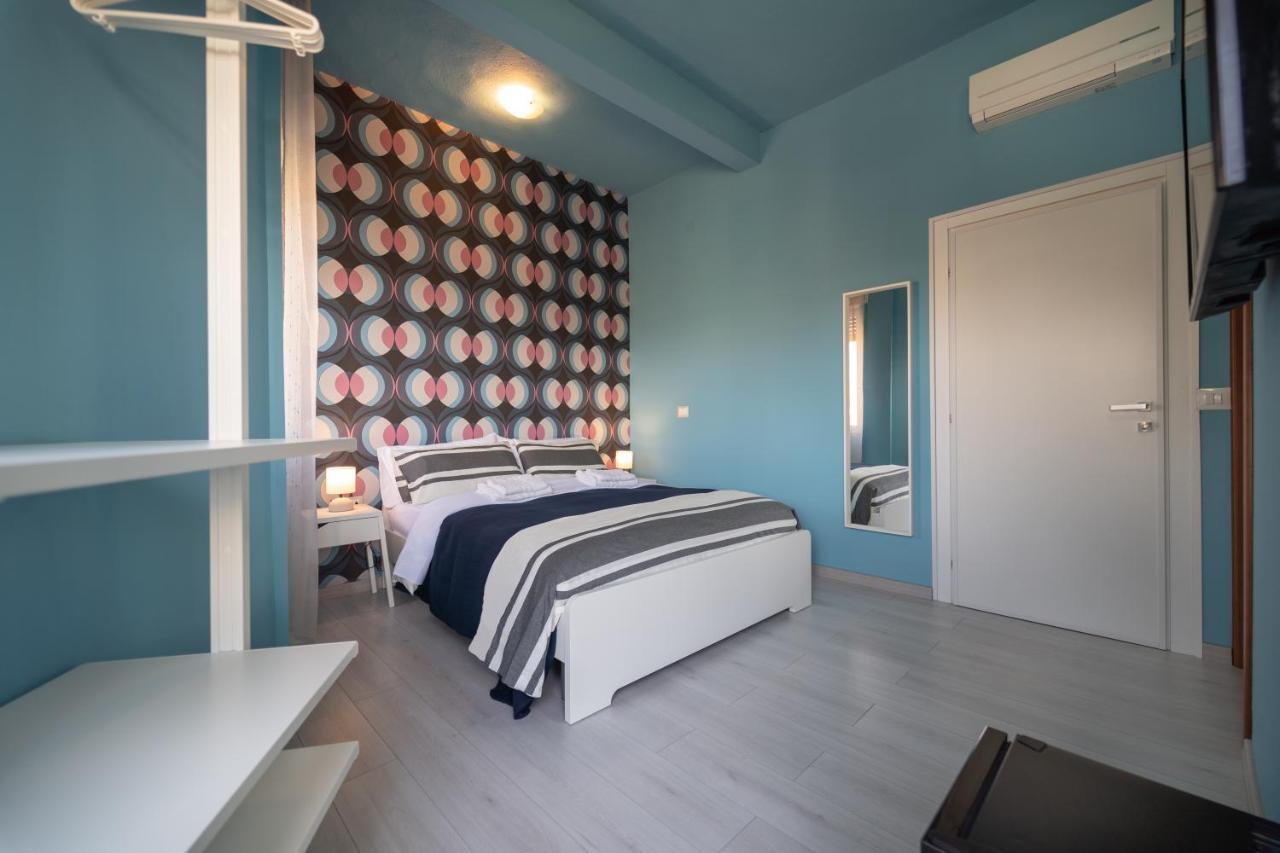 Boutique Rooms Carbonazzi 17 Cagliari Eksteriør billede