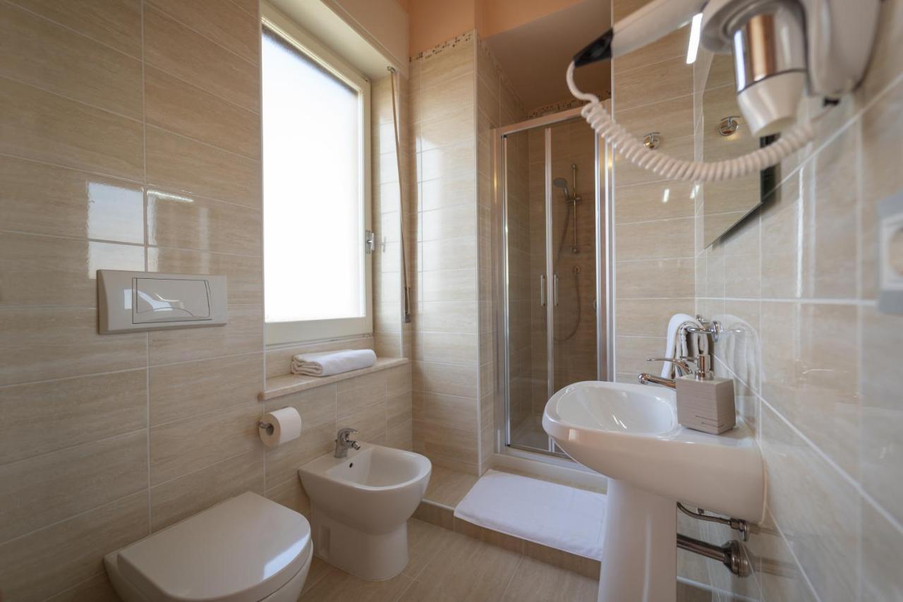 Boutique Rooms Carbonazzi 17 Cagliari Eksteriør billede