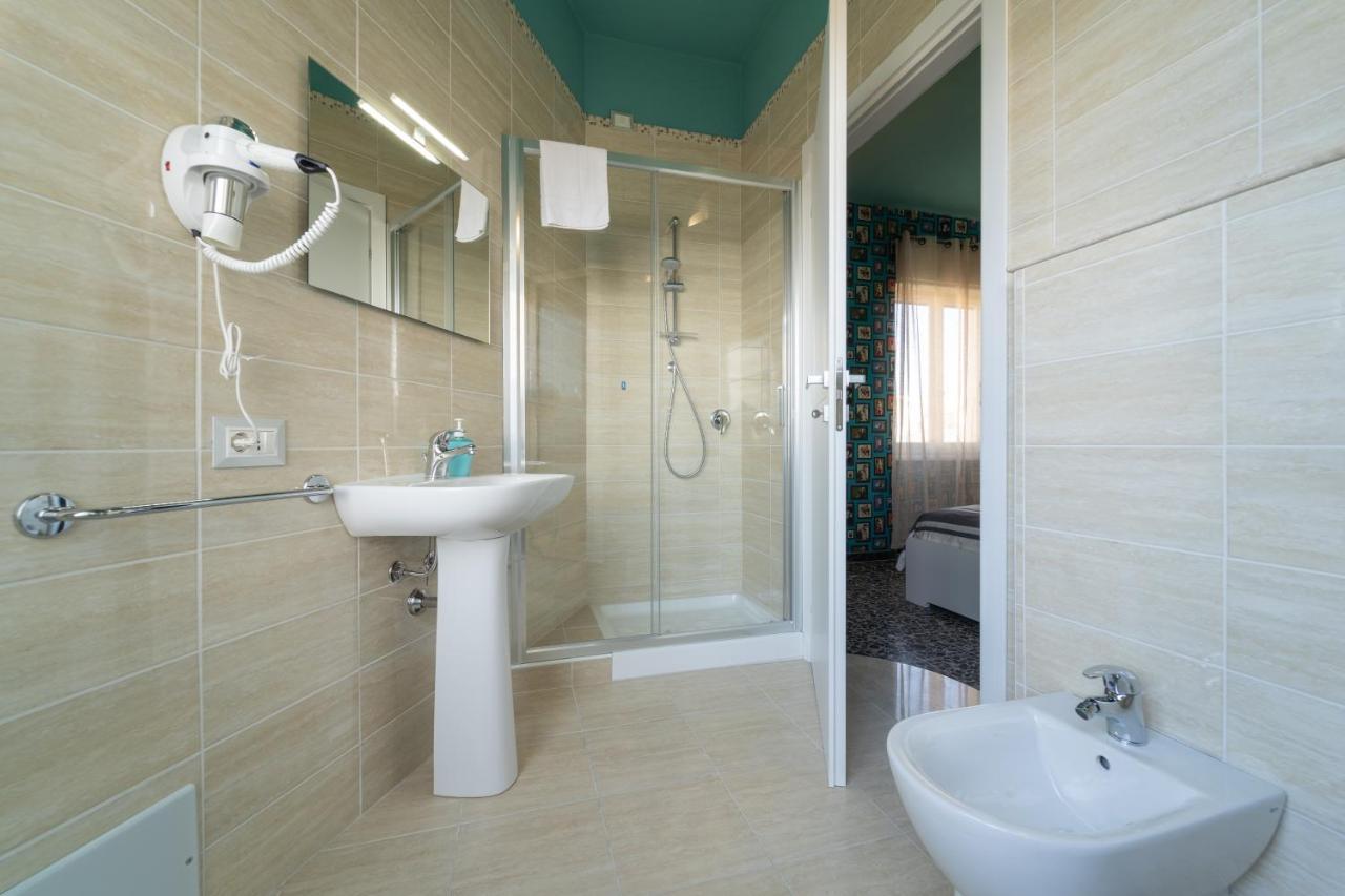Boutique Rooms Carbonazzi 17 Cagliari Eksteriør billede